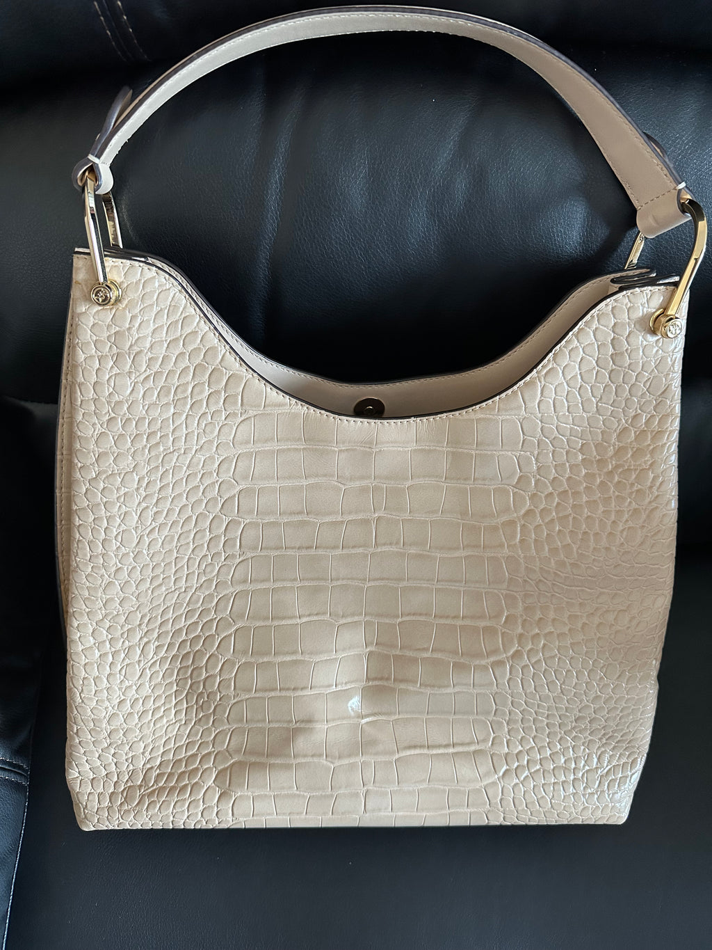 Michael Kors Croc-Embossed Leather Shoulder Bag -Beige Taupe-Gold Hardware- Lightly Pre-Owned