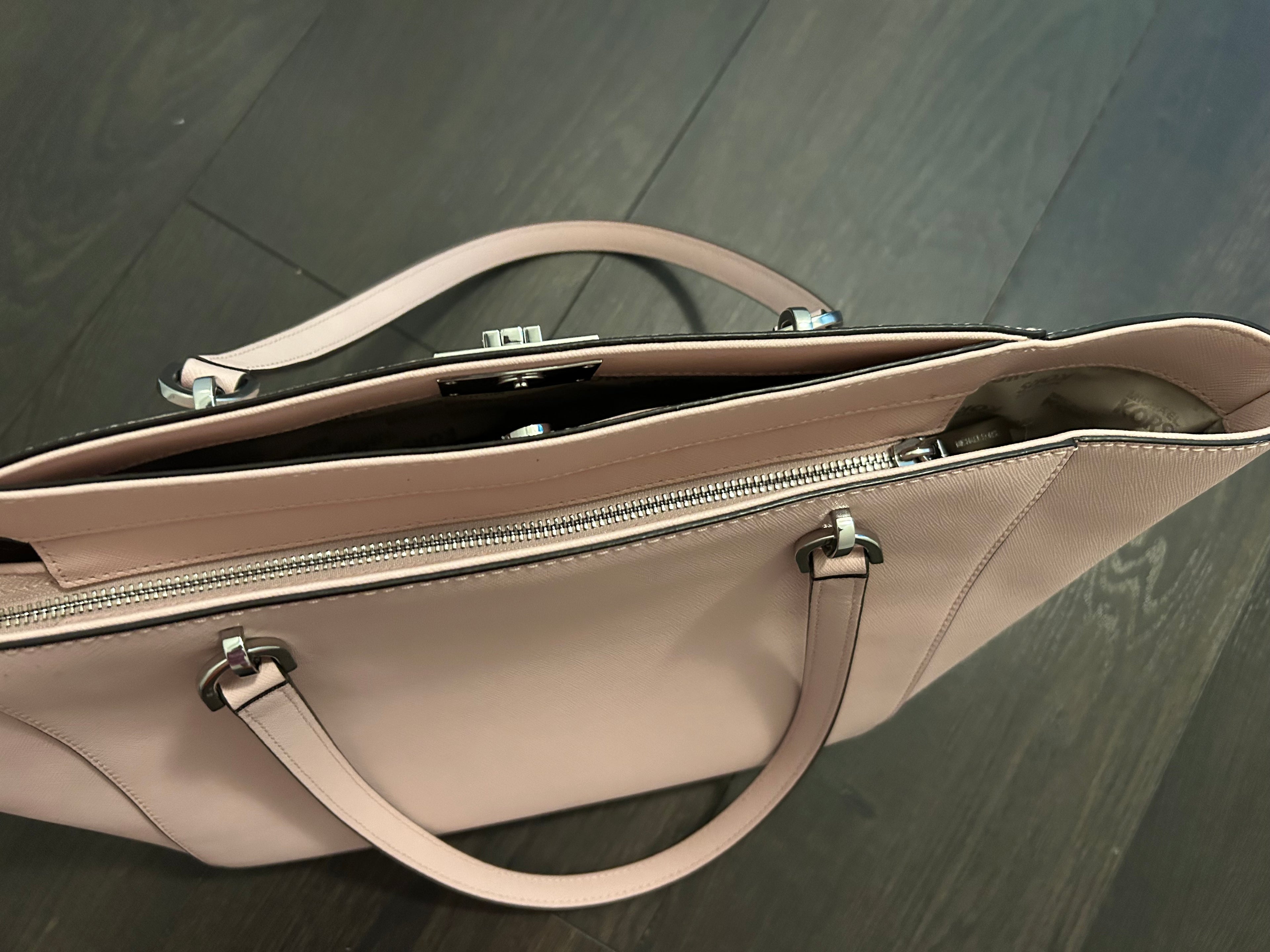 Michael Kors Blush Pink Leather Tote Bag — Excellent Pre-Owned Condition