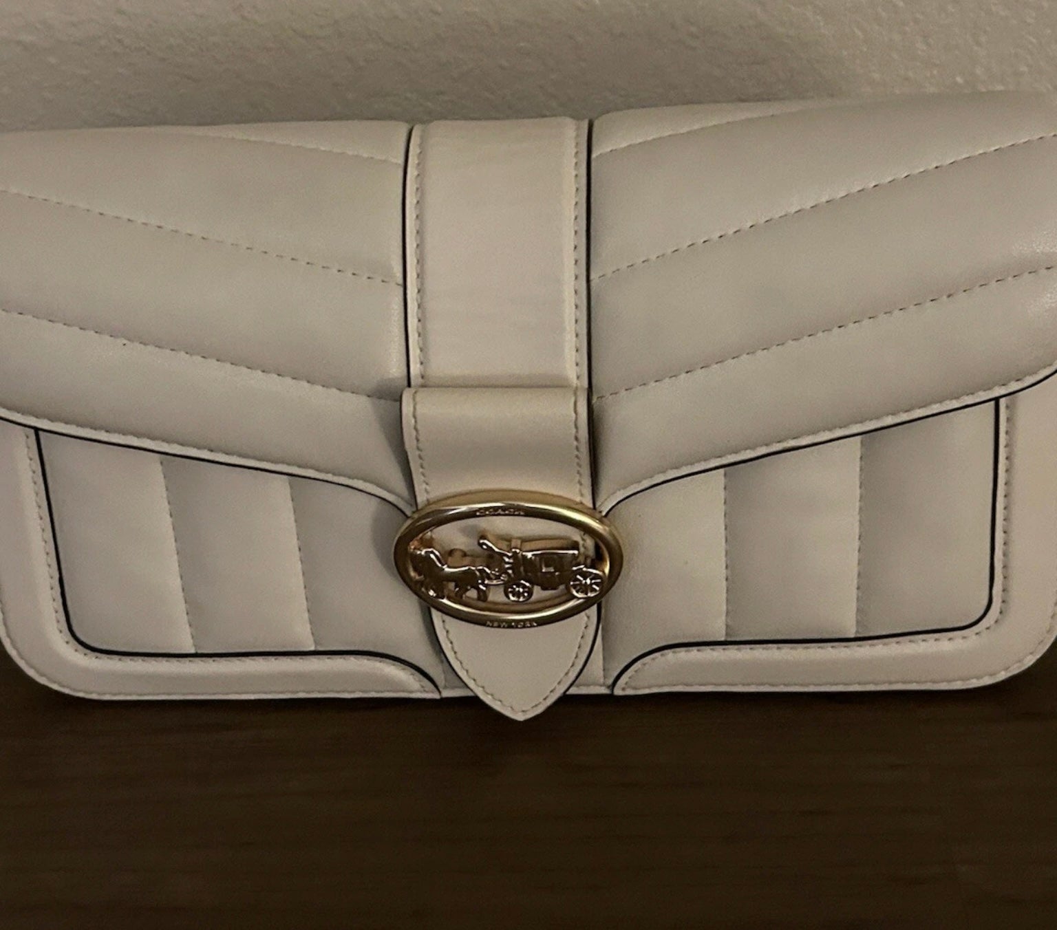 Authentic Coach Quilted Leather Shoulder Bag – Chalk/Cream – Excellent Pre-Owned Condition