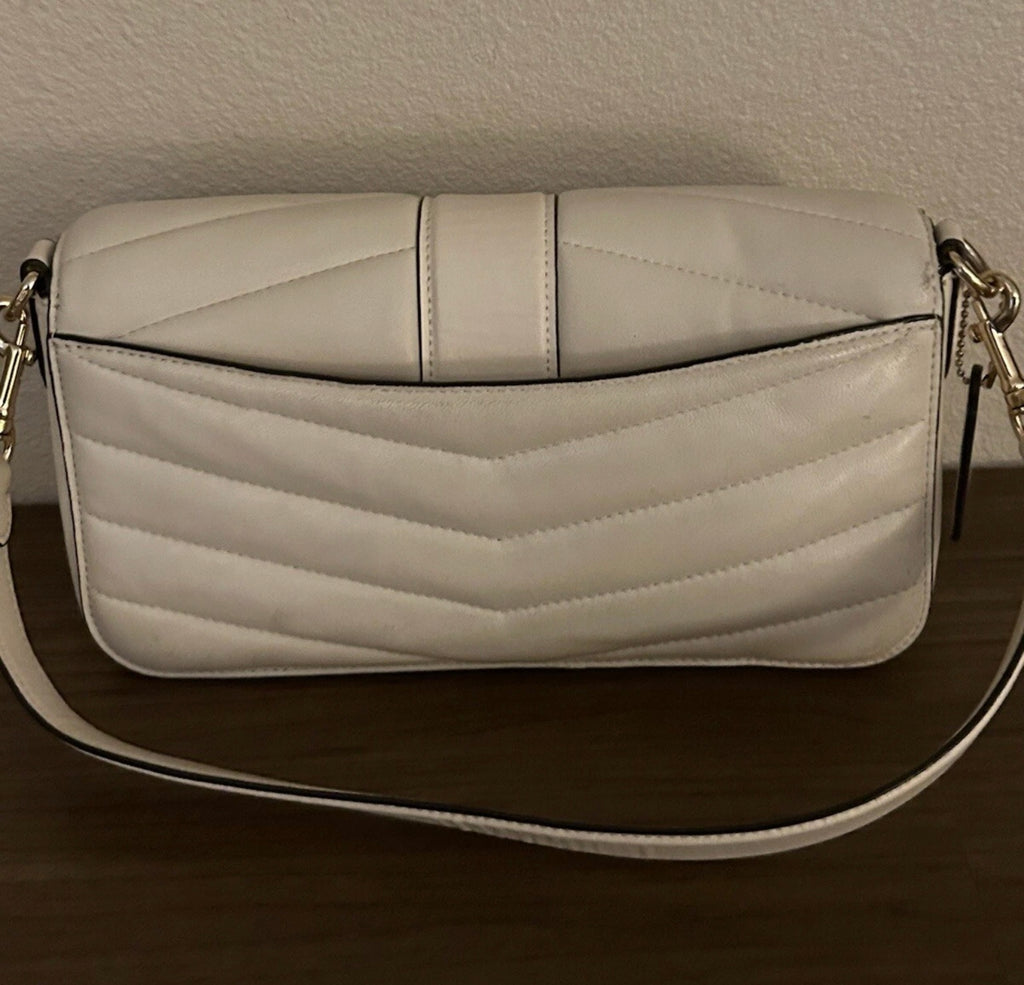Authentic Coach Quilted Leather Shoulder Bag – Chalk/Cream – Excellent Pre-Owned Condition