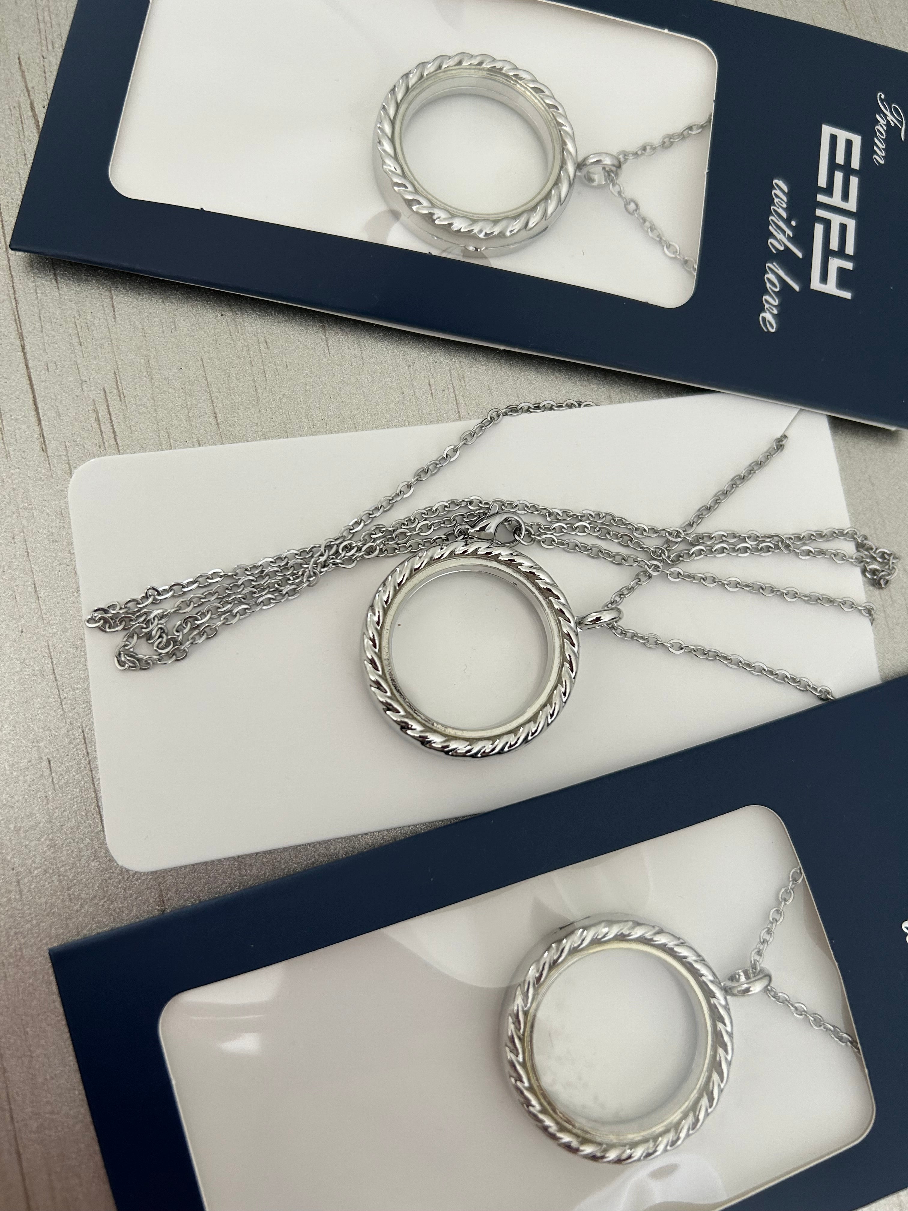 ⁠[New In Box] Silver Twisted Rope Floating Glass Locket Necklace | EFFY Keepsake⁠